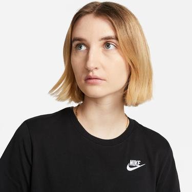  Nike Sportswear Club Kadın Siyah T-Shirt