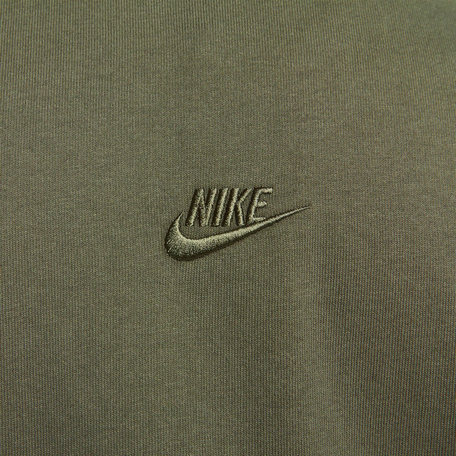 Nike Sportswear Premium Essential Sustainable Erkek Haki T-Shirt