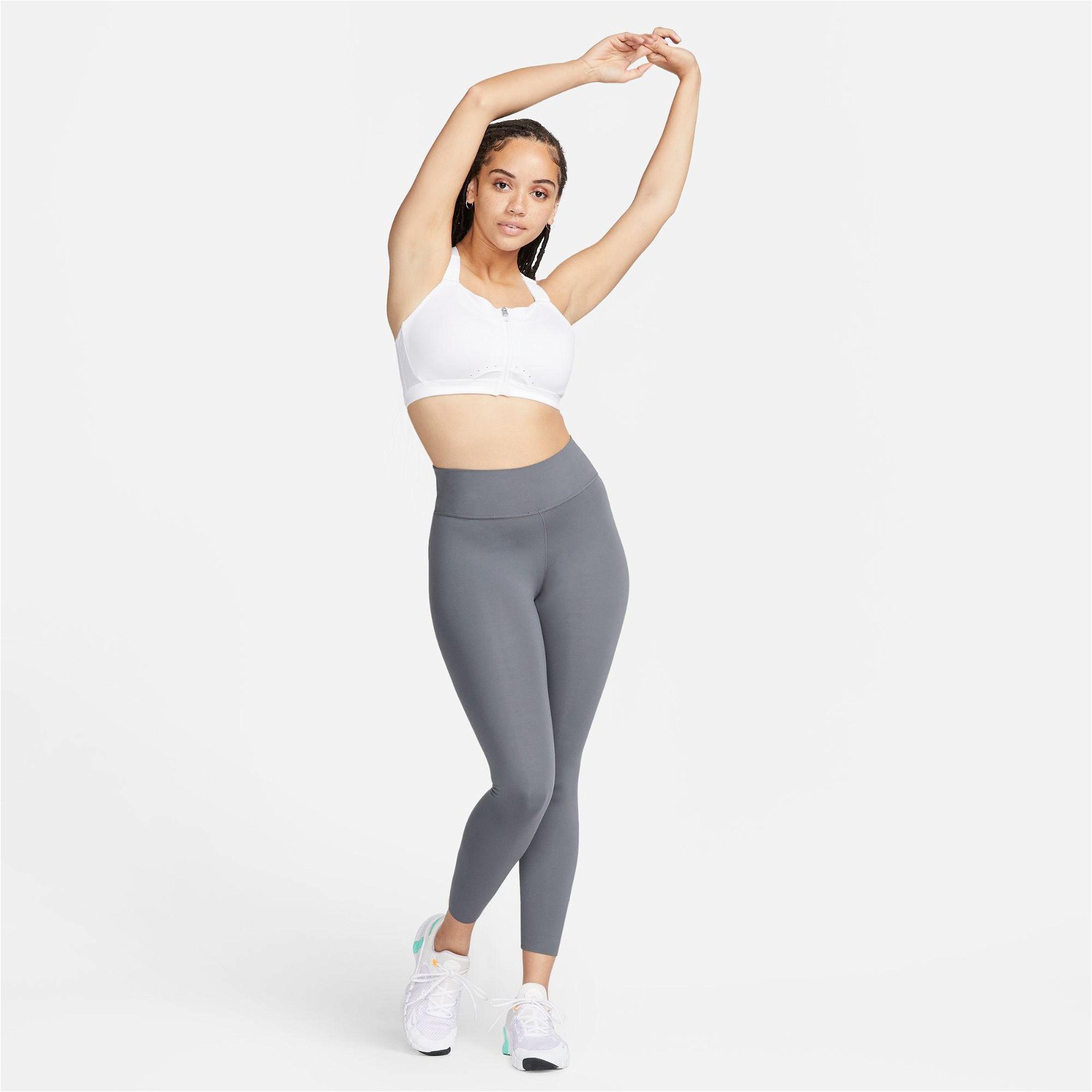 Nike Dri-Fit Alpha Zip-Front Kadın Beyaz Bra
