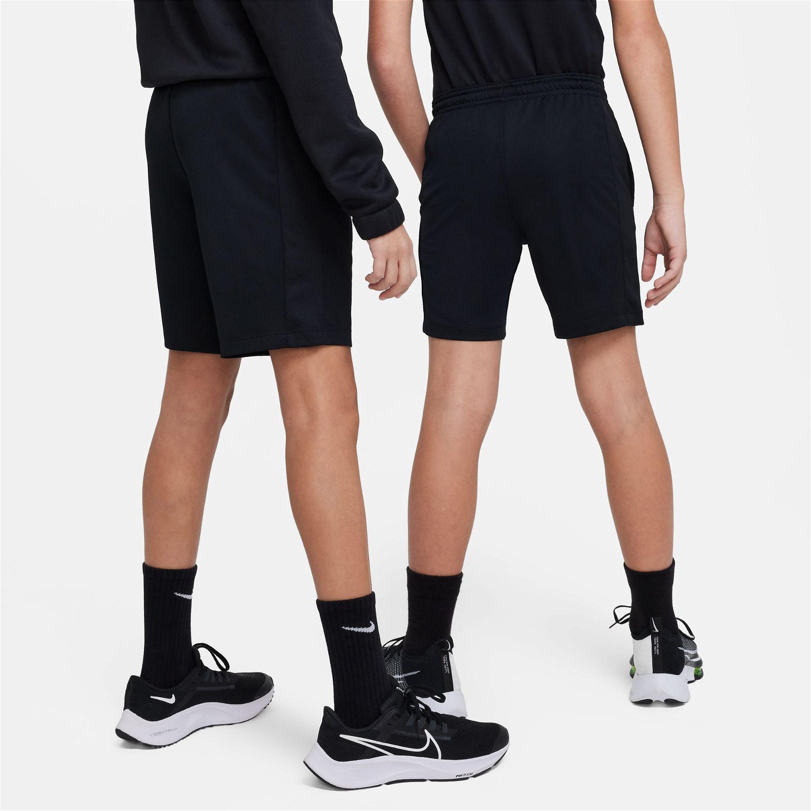 Nike Dri-Fit Çocuk Siyah Şort