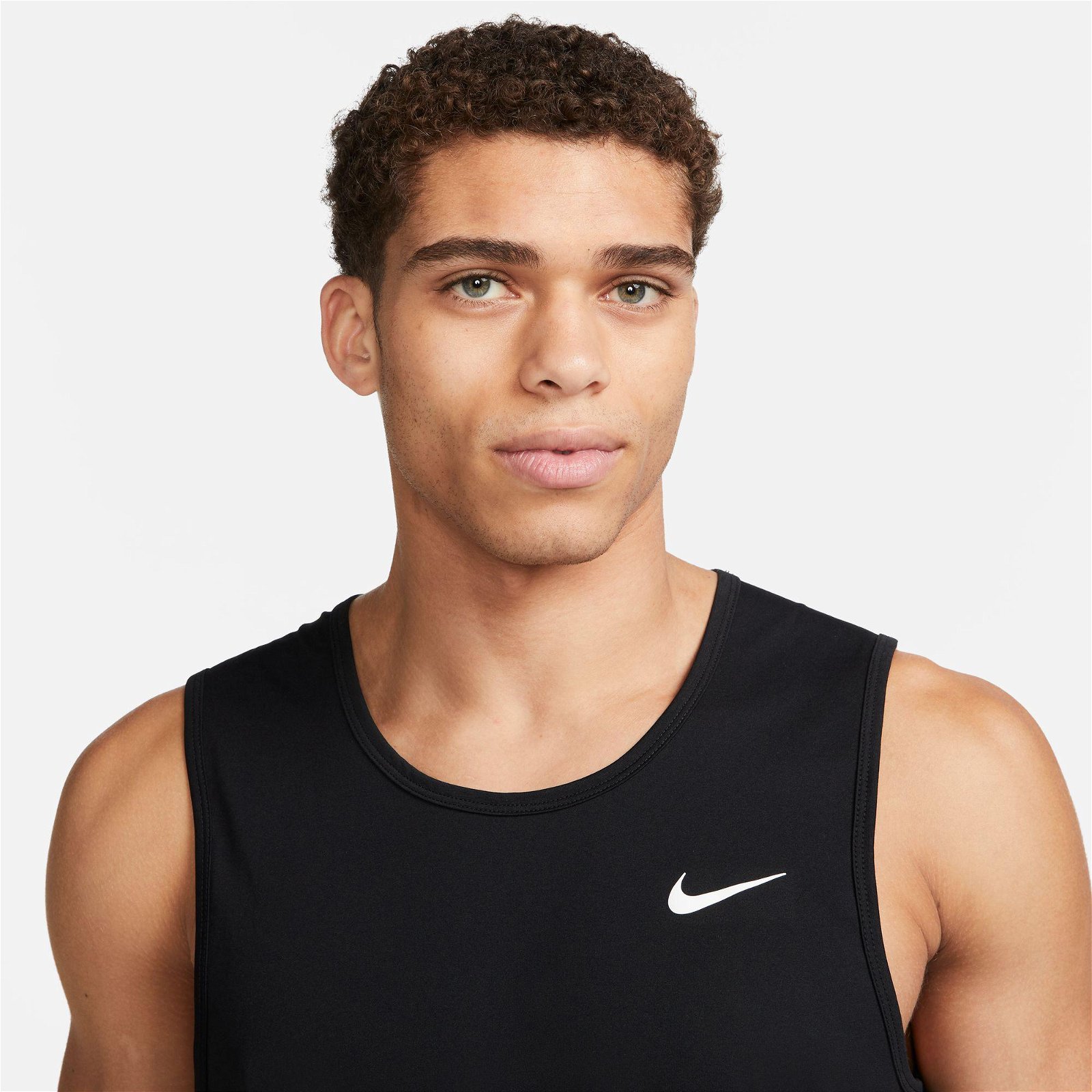 Nike Dri-Fit Hyverse Tank Erkek Siyah Kolsuz T-Shirt