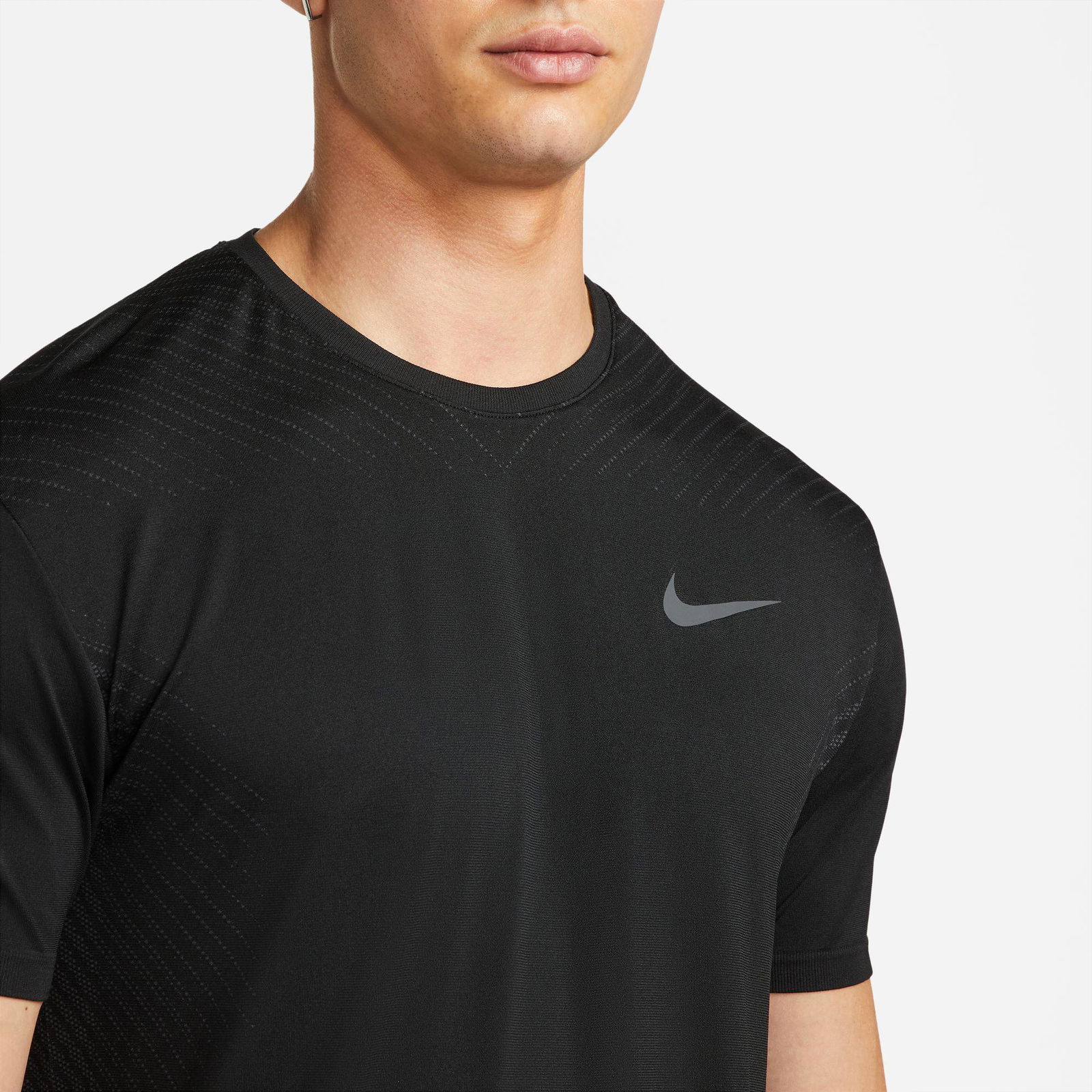 Nike Dri-Fit Seamless Top Erkek Siyah T-Shirt