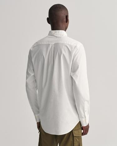  GANT Erkek Beyaz Regular Fit Düğmeli Yaka Broadcloth Gömlek