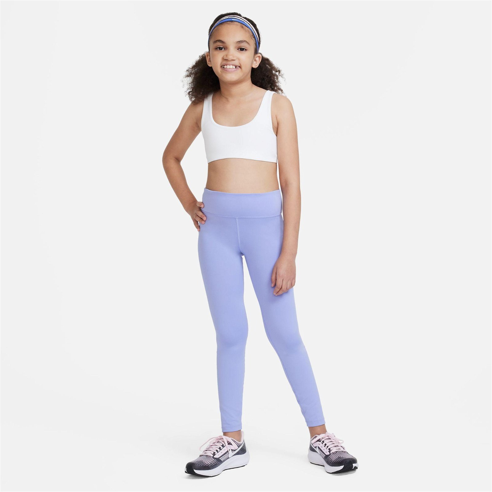Nike Dri-Fit Alate All Çocuk Beyaz Bra