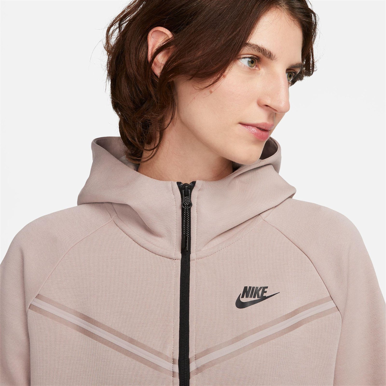 Nike Sportswear Tech Fleece Windrunner Essential Full-Zip Hoodie Kadın Krem Sweatshirt