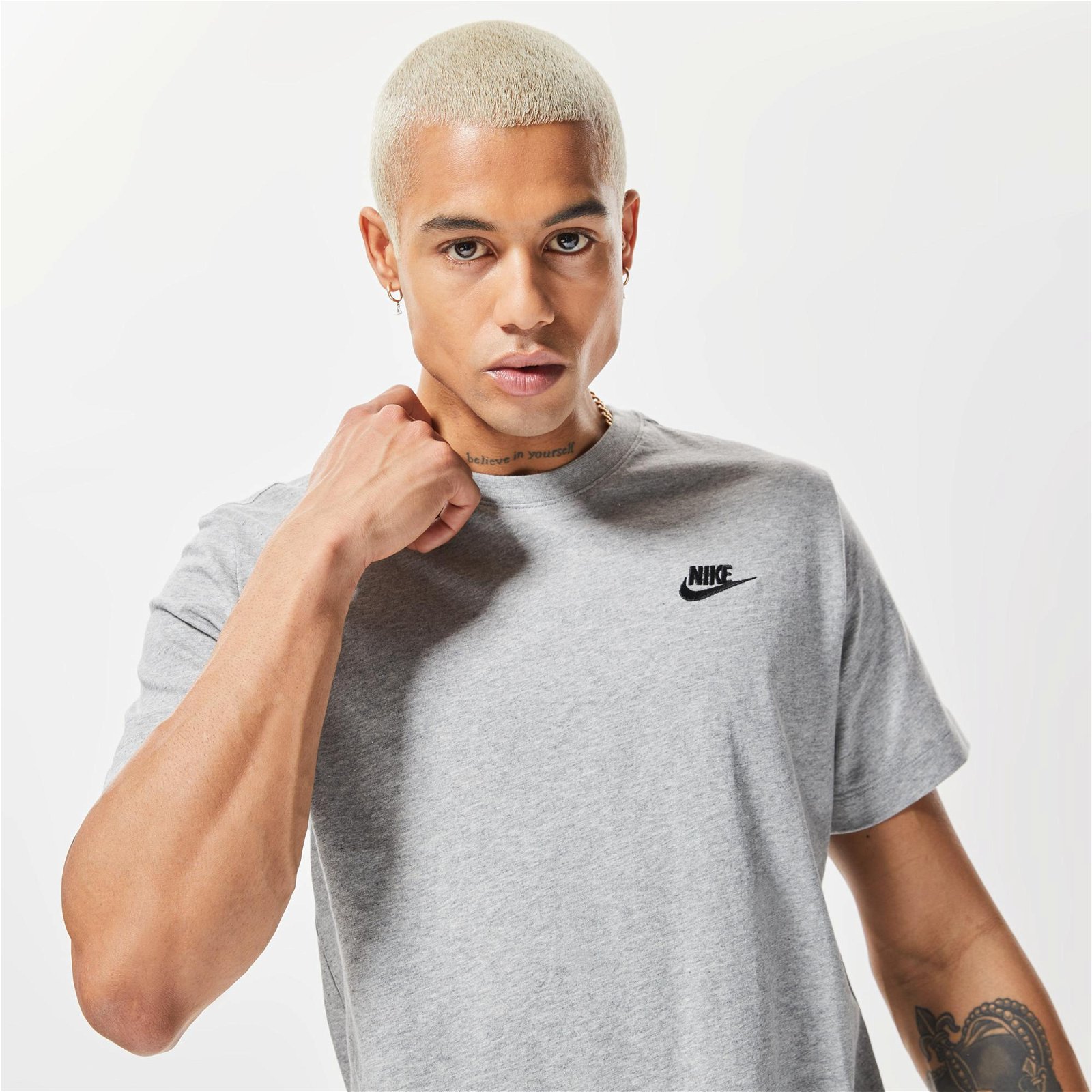 Nike Sportswear Club Erkek Gri T-Shirt