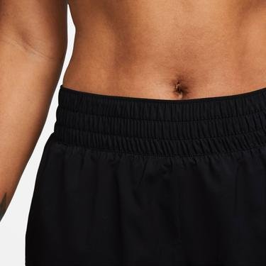  Nike One Dri-Fit Mid Rise 8cm 2N1 Kadın Siyah Şort