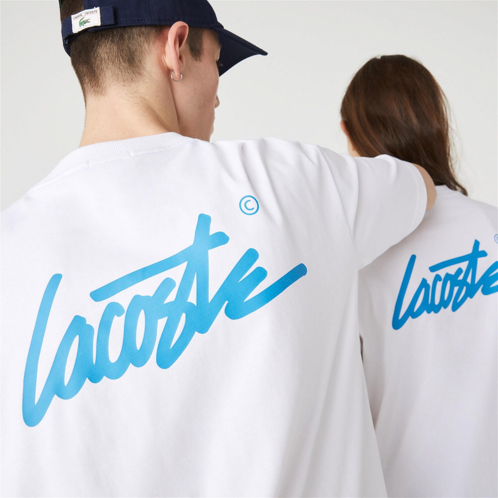 Lacoste L!VE Unisex Loose Fit Bisiklet Yaka Baskılı Beyaz T-Shirt
