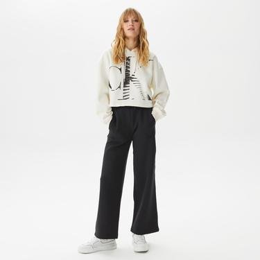  Calvin Klein Jeans Blown Up Hoodie Kadın Beyaz Sweatshirt