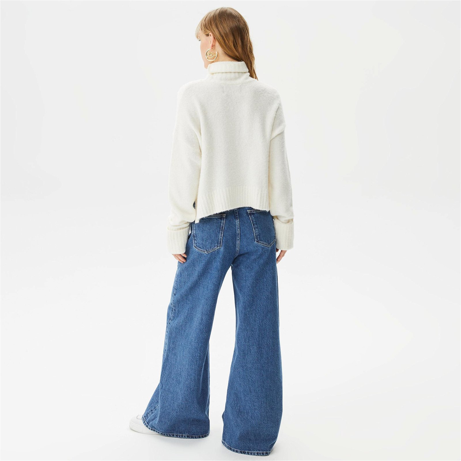 Calvin Klein Jeans Loose Boucle Roll Neck Sweater Kadın Beyaz Kazak