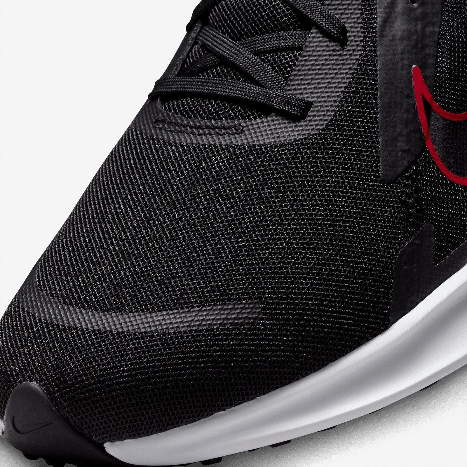 Nike Quest 5 Erkek Siyah Spor Ayakkabı