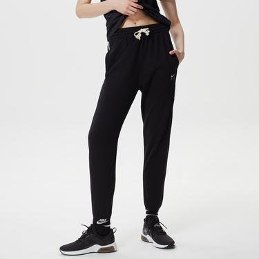  Nike Dri-FIT Standard Issue Kadın Siyah Eşofman Altı