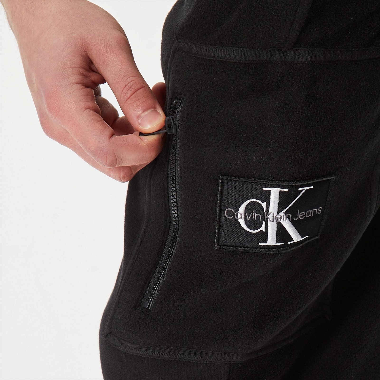 Calvin Klein Jeans Fleece Blocking Cargo Erkek Siyah Pantolon