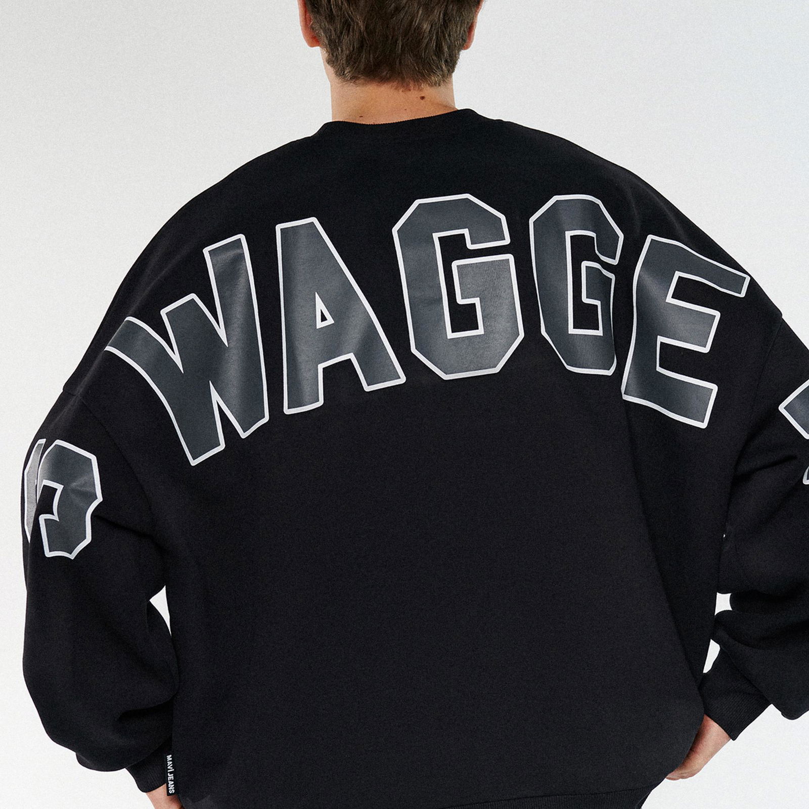 Mavi Swagger Baskılı Siyah Sweatshirt 0611181-900
