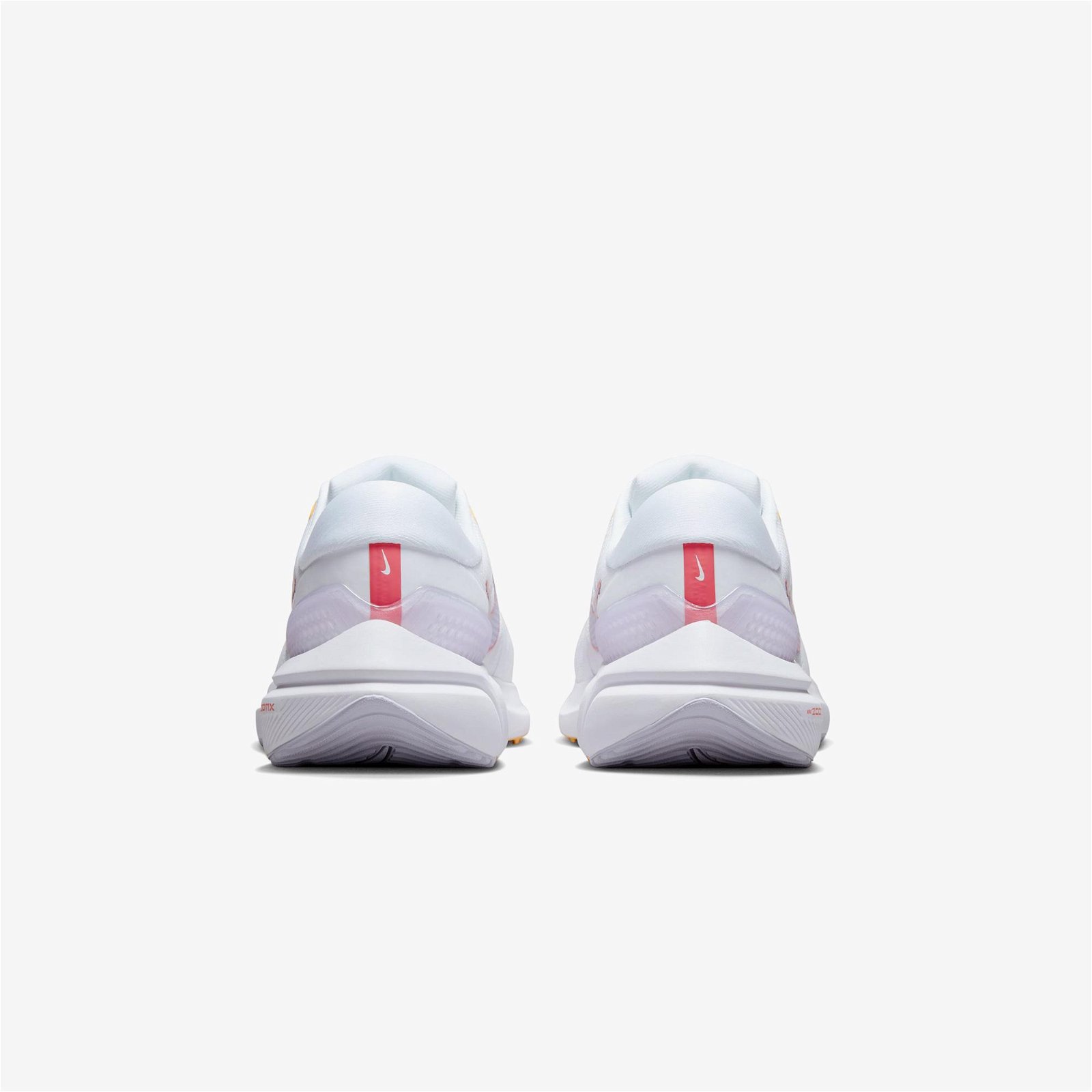 Nike Air Zoom Vomero 16 Kadın Beyaz Spor Ayakkabı