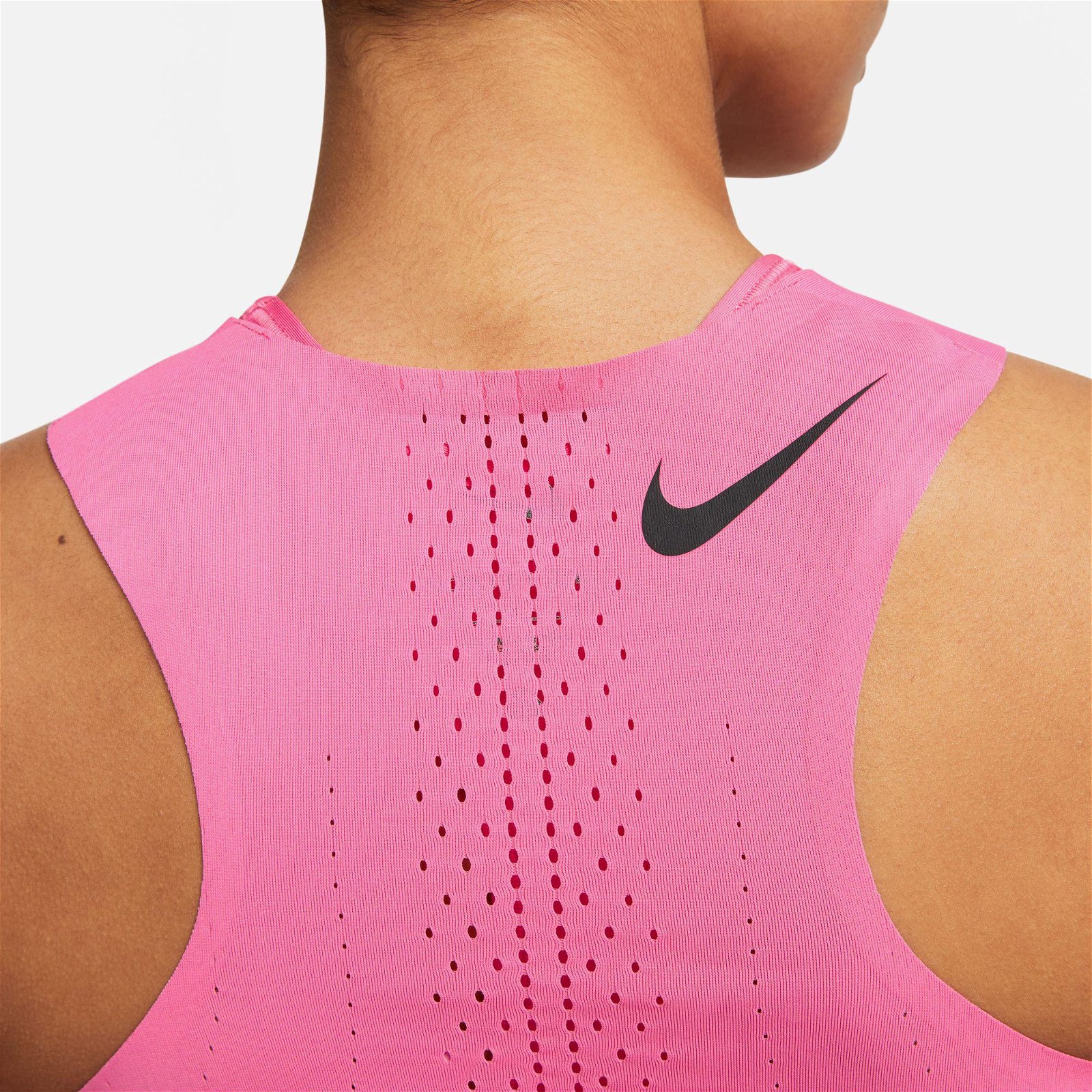 Nike Dri-Fit Adventure Aeroswoft Crop Kadın Pembe Kolsuz T-Shirt