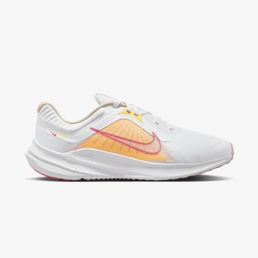  Nike Quest 5 Kadın Beyaz Spor Ayakkabı