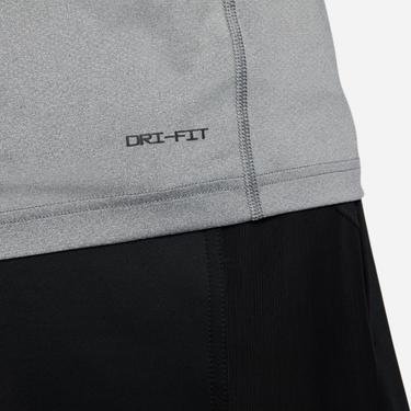  Nike Dri-Fit Ready Erkek Gri T-Shirt