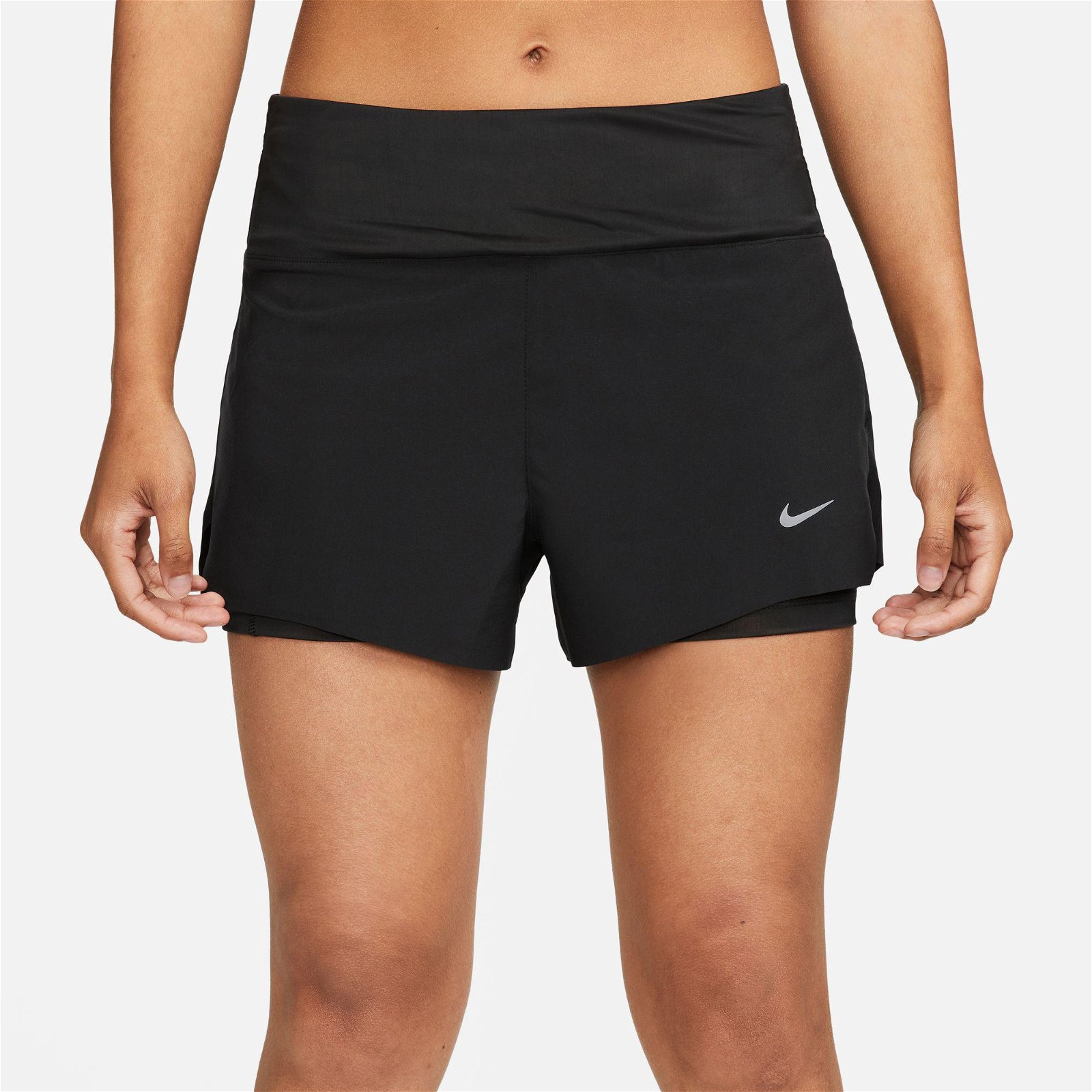 Nike Swift Dri-Fit Mid Rise 8cm 2N1 Kadın Siyah Şort
