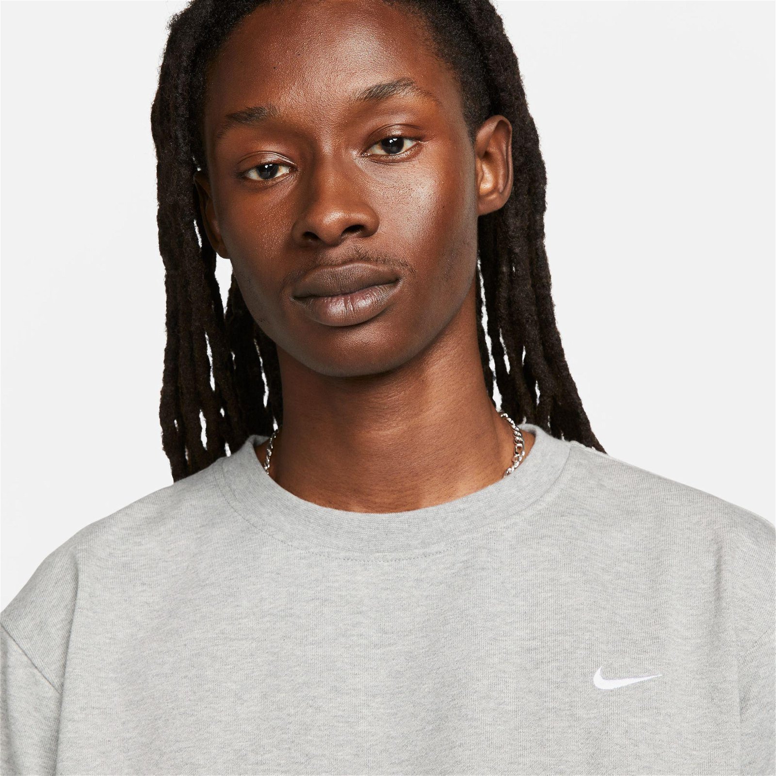 Nike Dri-Fit Standard Issue Crew Erkek Gri T-Shirt