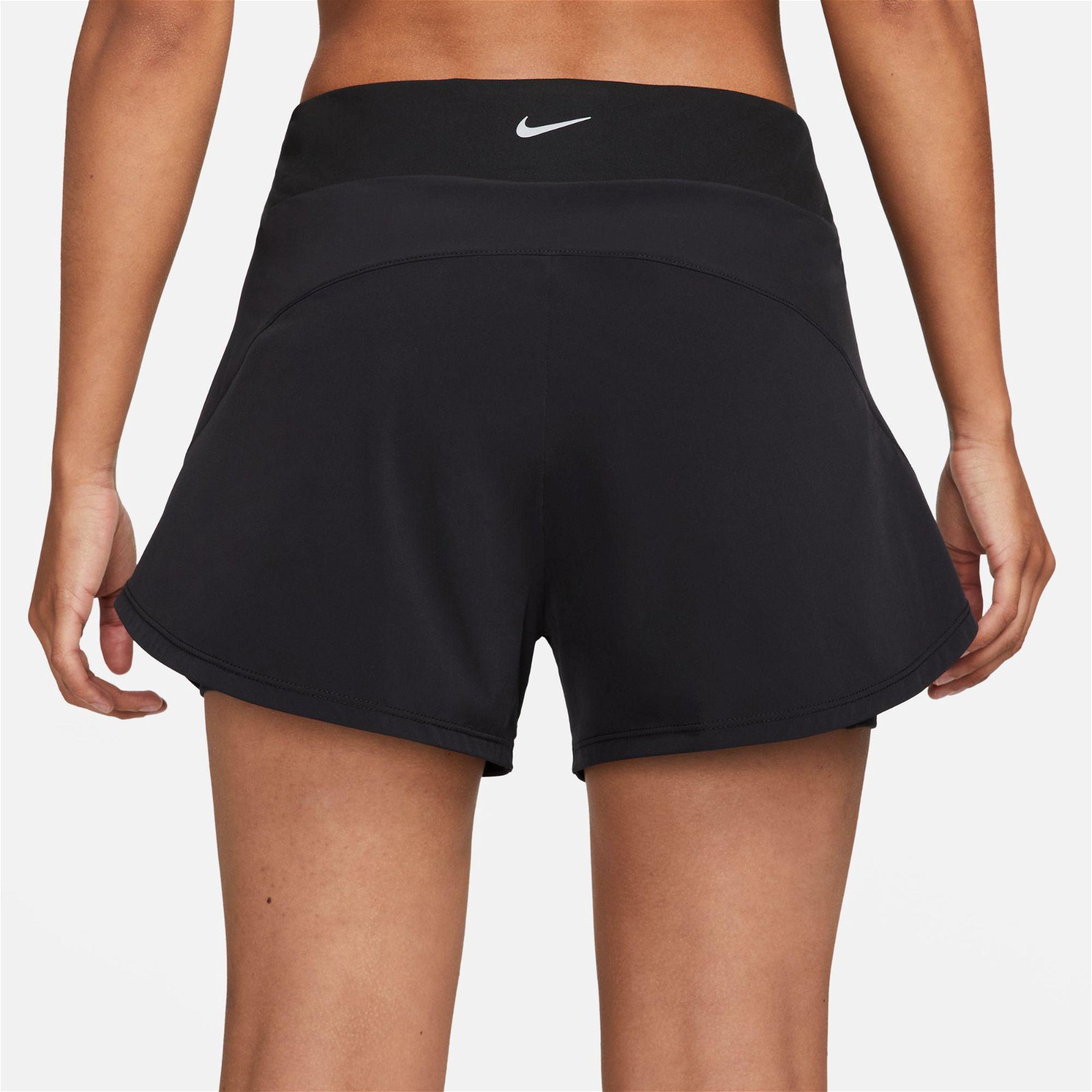 Nike Bliss Dri-Fit Mid-Rise 3inç 2N1 Short Kadın Siyah Şort