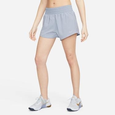  Nike One Dri-Fit Mid Rise 3 inç Short Kadın Gri Şort