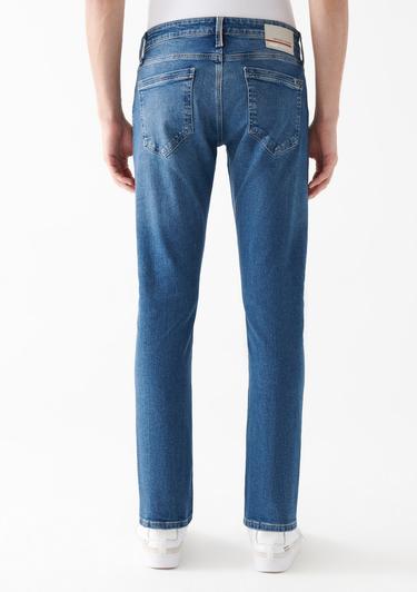  Mavi Jake Koyu Mavi Premium Jean Pantolon 0042282300