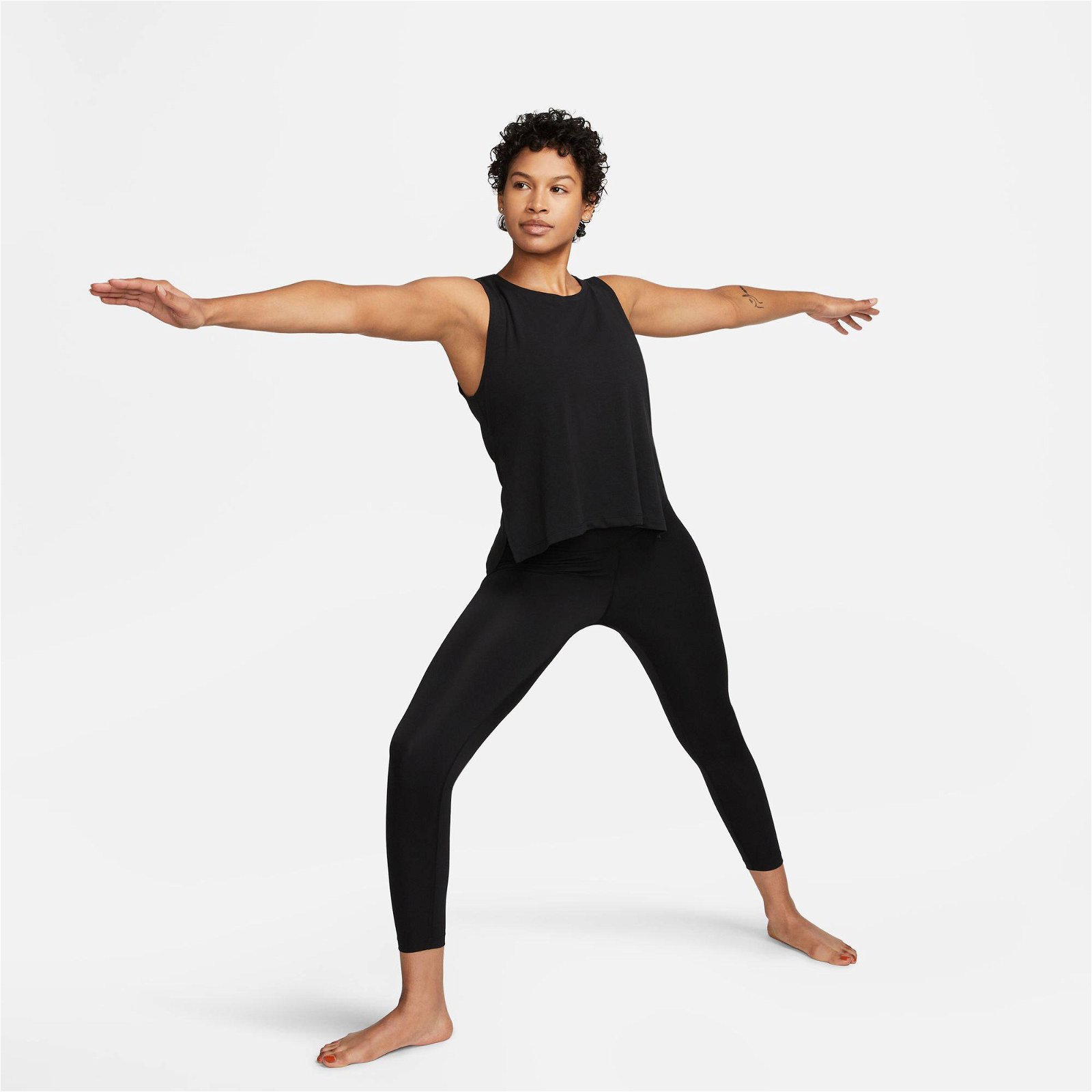 Nike Yoga Dri-Fit Tank Kadın Siyah Kolsuz T-Shirt