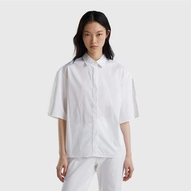  Benetton Yırtmaçlı Kısa Kollu Poplin Kadın Beyaz Gömlek