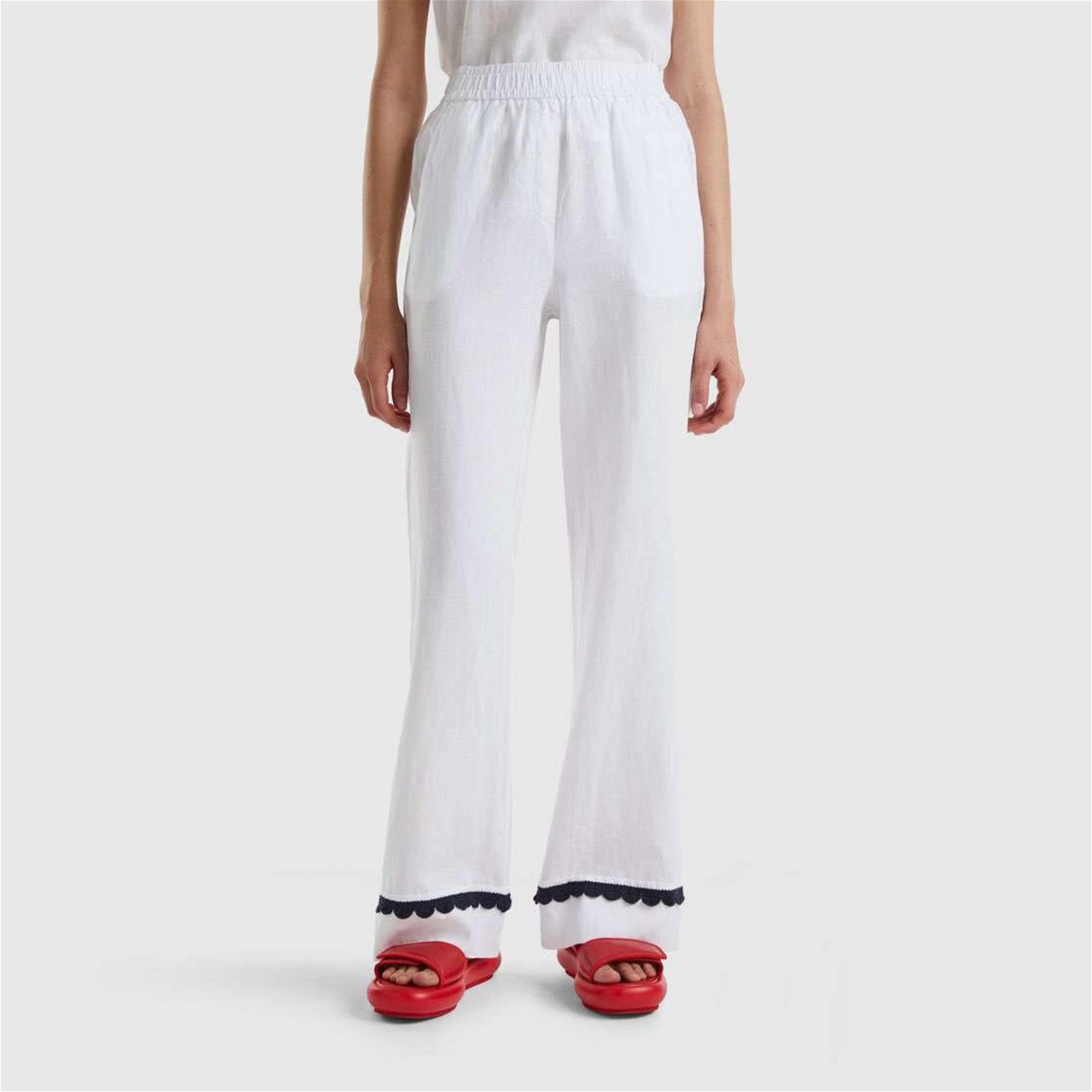 Benetton Dantel Detaylı Beli Lastikli Kadın Beyaz Pantolon