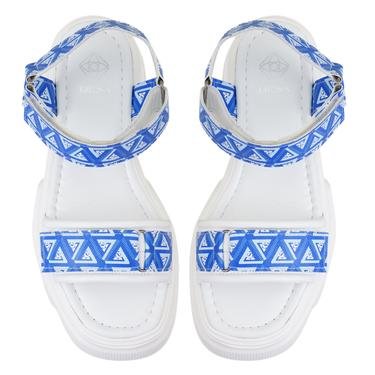  Madison Mavi Kadın Monogram Desenli Dolgu Topuklu Sandalet