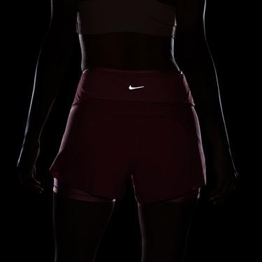  Nike Swift Dri-Fit Mid Rise 3 İnç 2N1 Kadın Pembe Şort