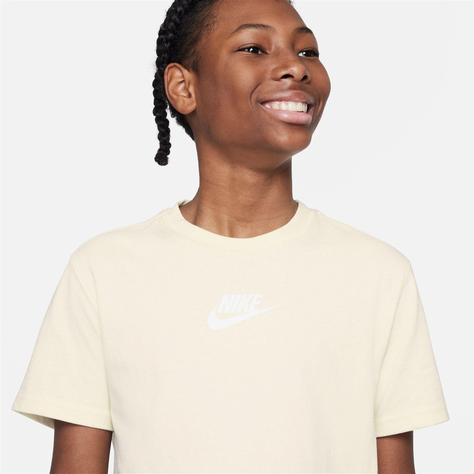 Nike Sportswear Premiun Essentials Çocuk Krem T-Shirt