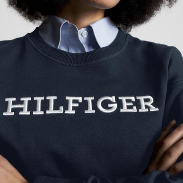  Tommy Hilfiger Regular Monotype Emb Kadın Mavi Sweatshirt