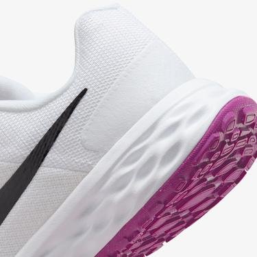  Nike Revolution 6 NN Kadın Beyaz Spor Ayakkabı