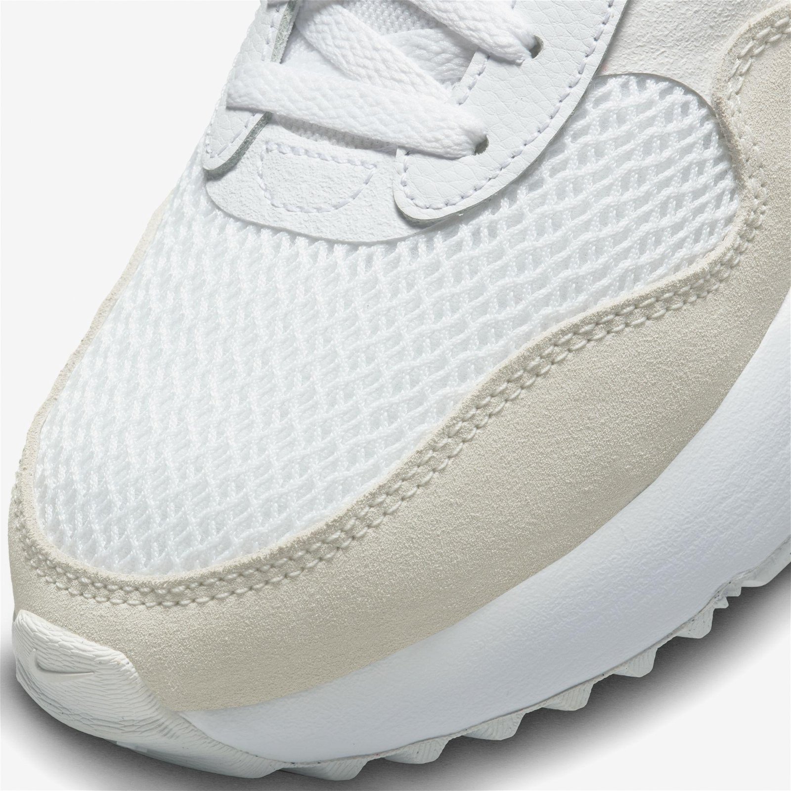 Nike Air Max System Kadın Beyaz Spor Ayakkabı