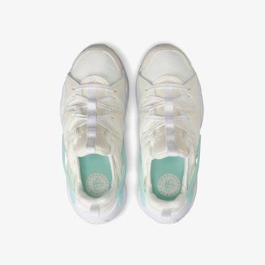 Nike Air Huarache Craft Kadın Beyaz Spor Ayakkabı