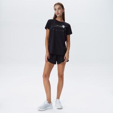  Under Armour Live Sportstyle Graphic Siyah T-Shirt