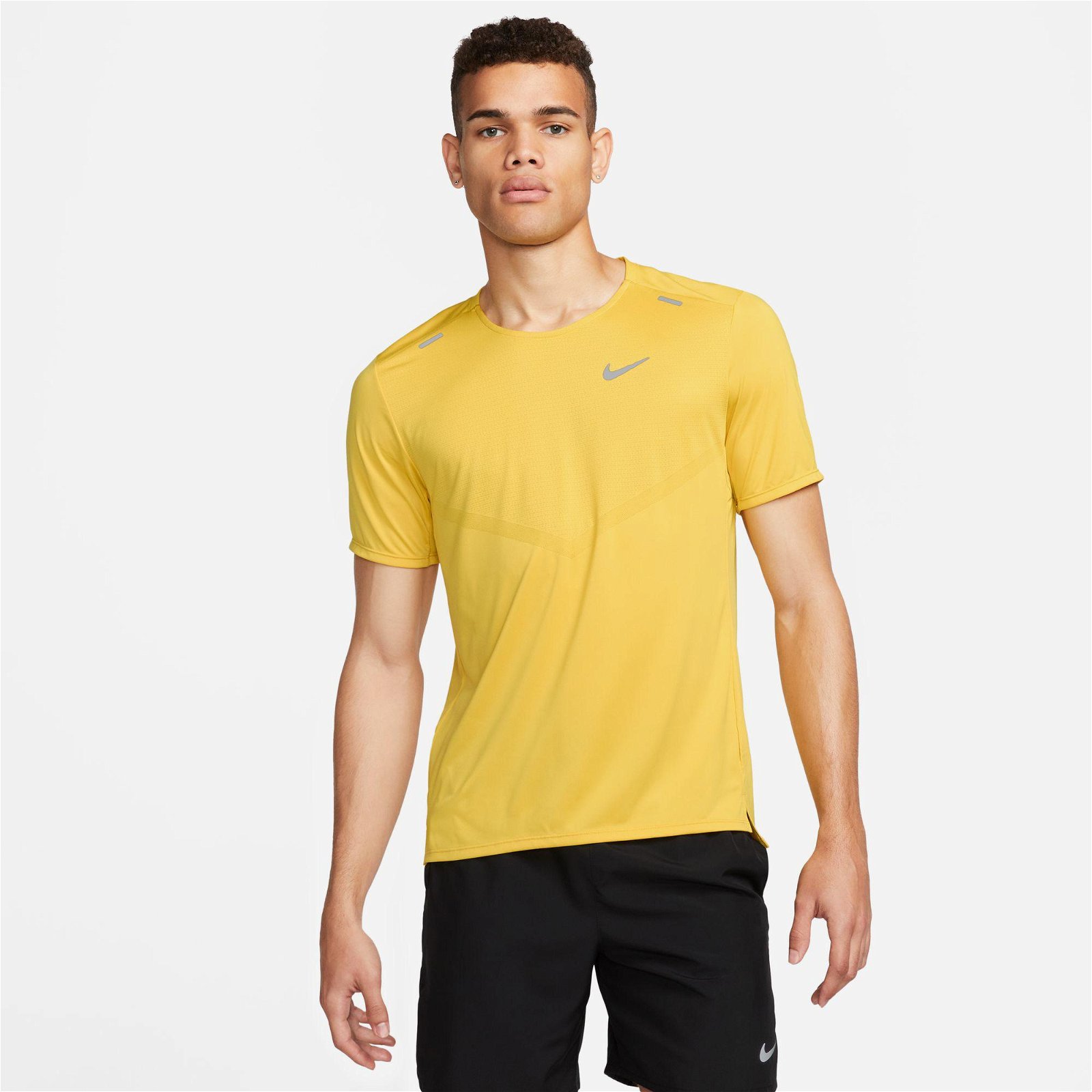 Nike Dri-FIT Rise 365 Ss Erkek Sarı T-Shirt