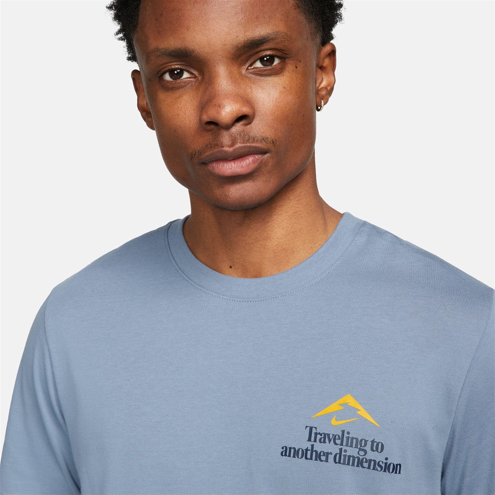 Nike Dri-FIT Trail Erkek Mavi T-Shirt