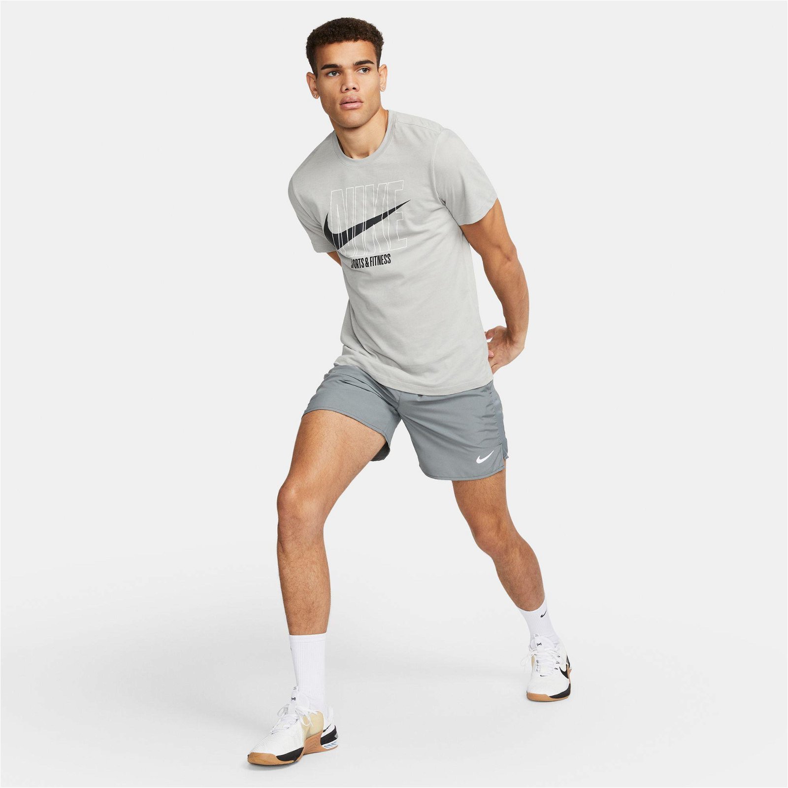 Nike Dri-FIT Slub Erkek Gri T-Shirt