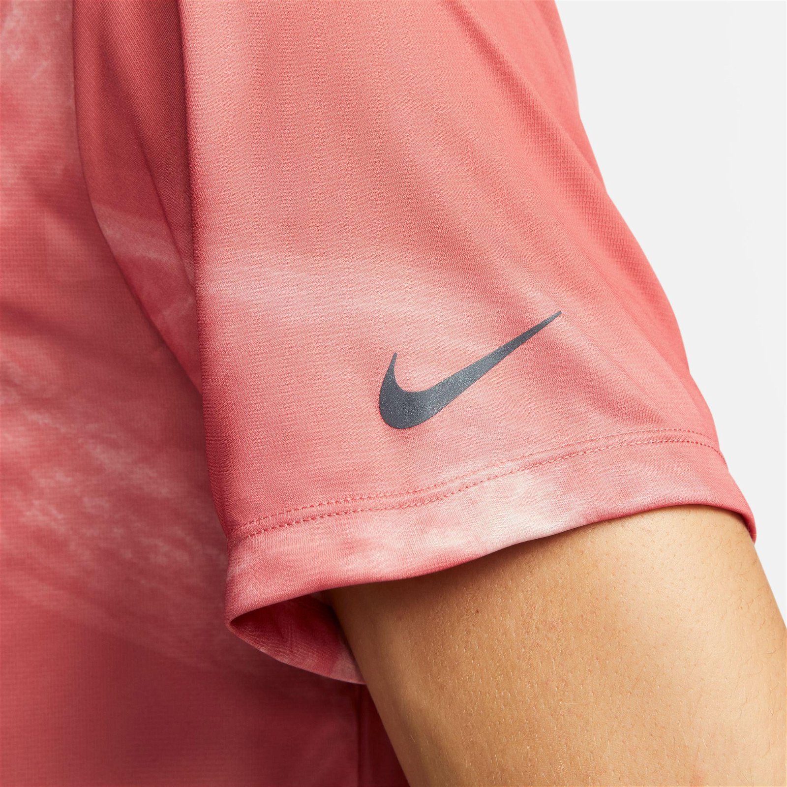 Nike Dri-FIT Run Division Rise 365 Erkek Pembe T-Shirt