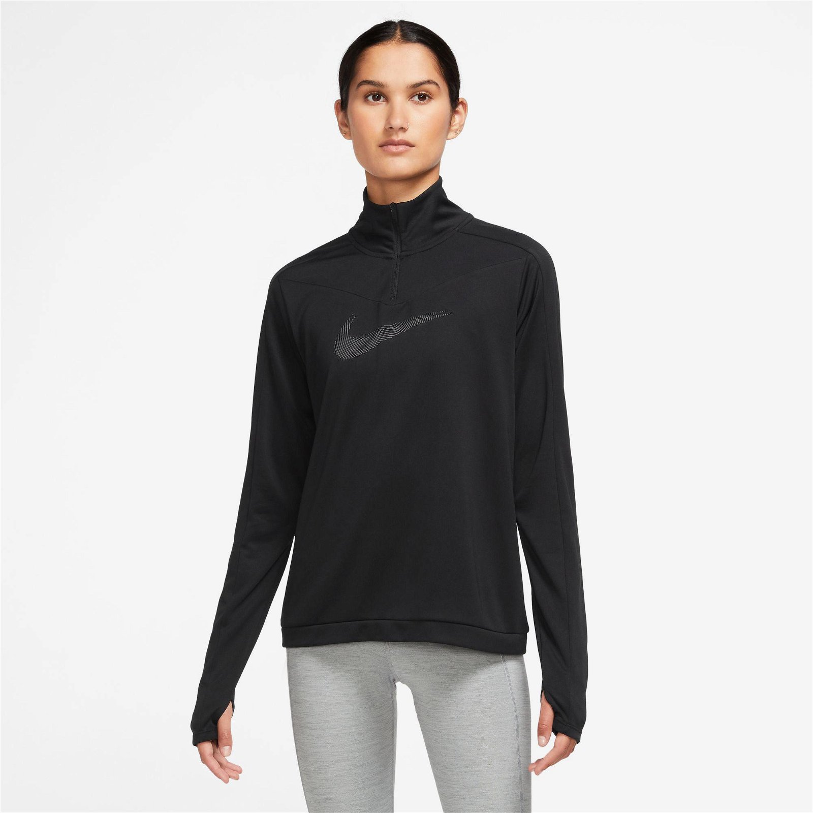 Nike Dri-FIT Swoosh Pacer Kadın Siyah Uzun Kollu T-Shirt