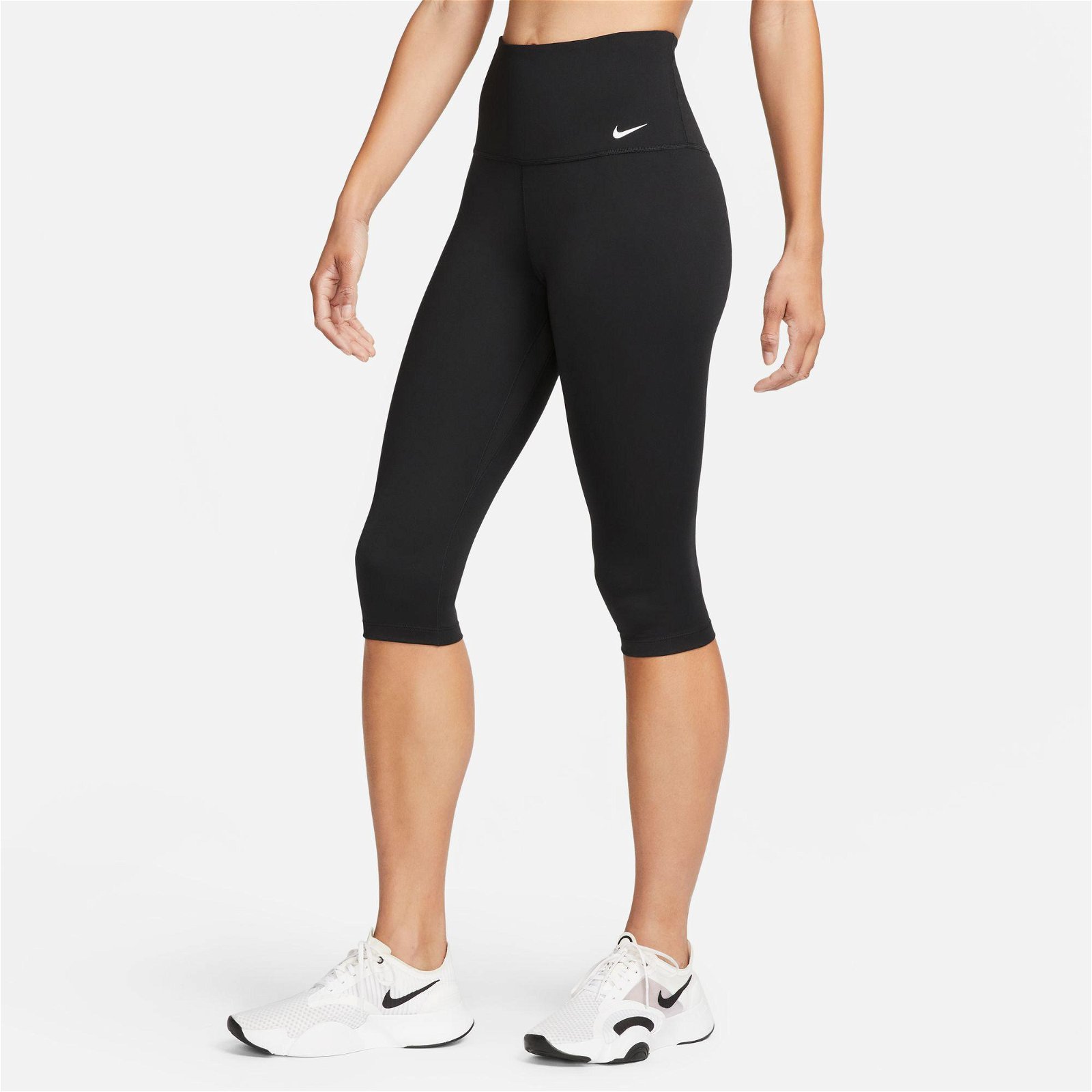 Nike One Dri-FIT High Rise Capri Kadın Siyah Tayt