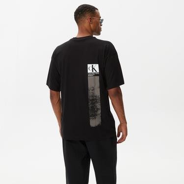  Calvin Klein Brushstroke Siyah Erkek T-Shirt