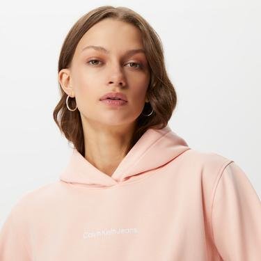  Calvin Klein Institutional Regular Pembe Kadın Sweatshirt