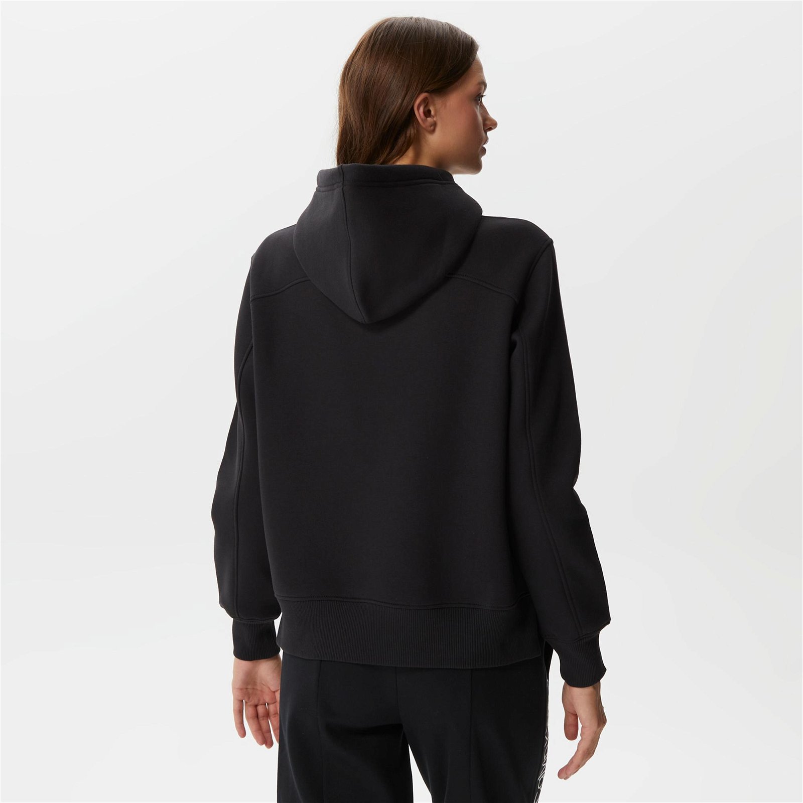 Calvin Klein Archival Monologo Siyah Kadın Sweatshirt