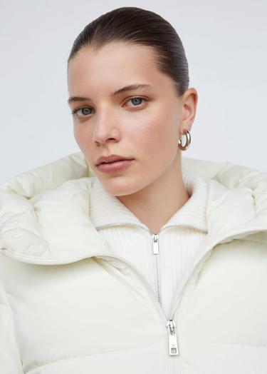  Mango Kadın Kapüşonlu Kapitone Anorak Kırık Beyaz