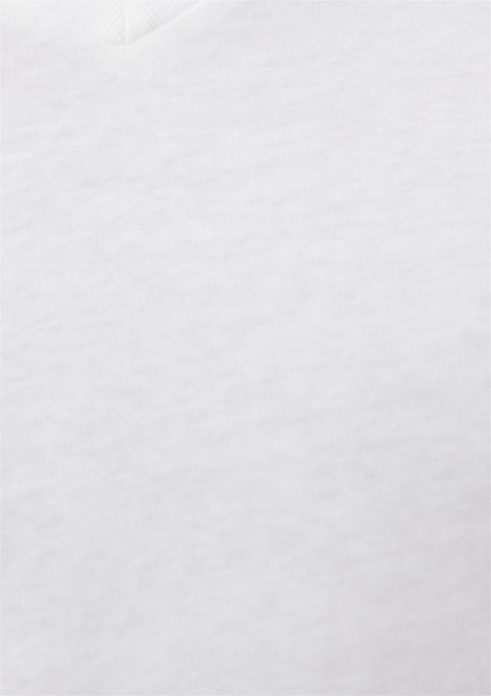 Mavi V Yaka Beyaz Basic Tişört Slim Fit / Dar Kesim 065586-620