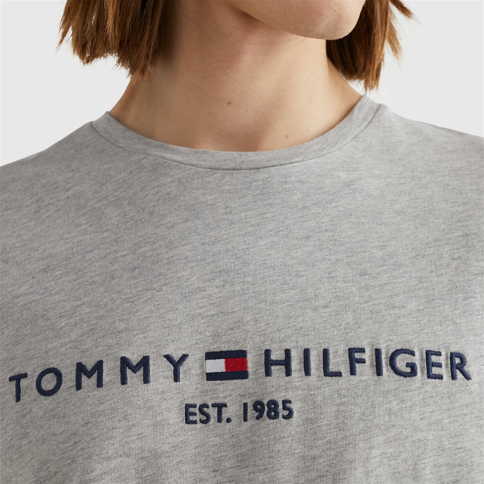 Tommy Hilfiger Erkek Gri T-Shirt